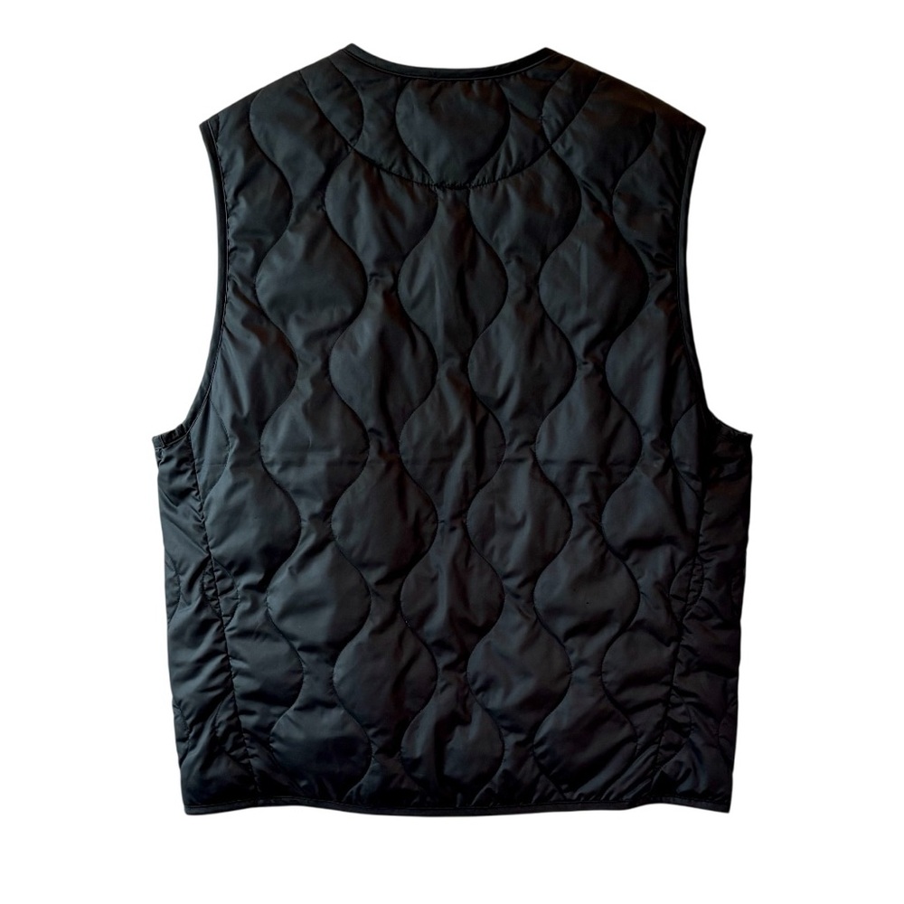 Everlane ReNew Quilted Black Liner Vest Medium Primaloft Zip Puffer Lightweight - Picture 3 of 10